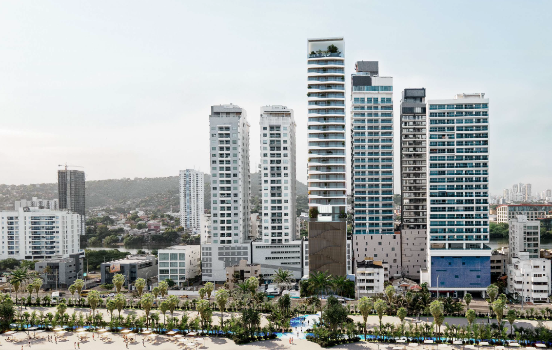 Murano Boulevard — torre frente al Gran Malecón del Mar, El Cabrero